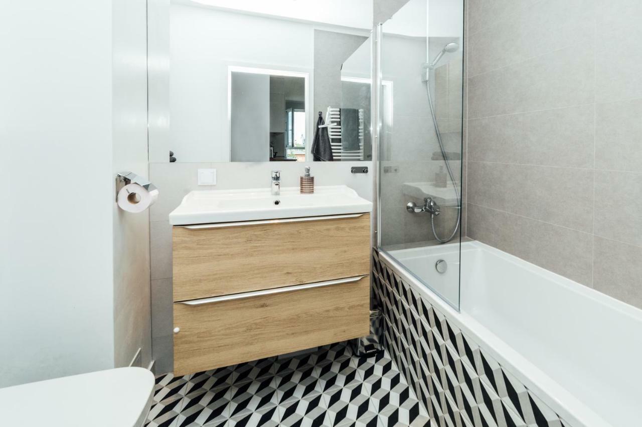 Pobookowane Stocznia Apartments גדנסק מראה חיצוני תמונה